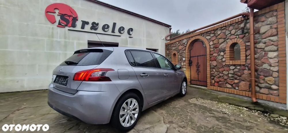 Peugeot 308 - 3