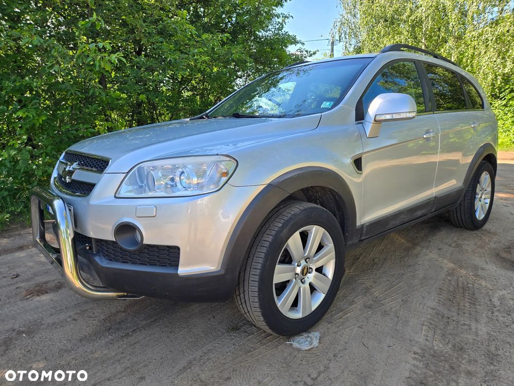 Chevrolet Captiva 3.2 LT sport - 4