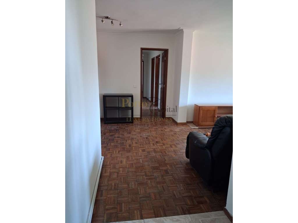APARTAMENTO T3+1 COM FANTASTICA VISTA SOBRE O DOURO, UMA BOX (3 LUG... - Grande imagem: 4/39