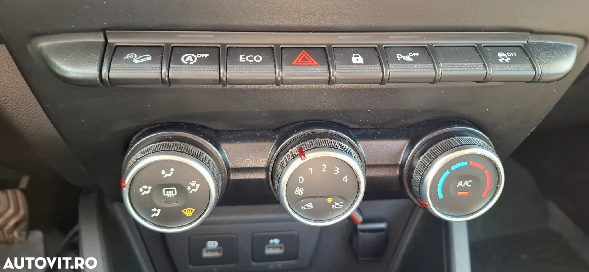 Dacia Duster 1.5 Blue dCi 4WD Comfort - 9