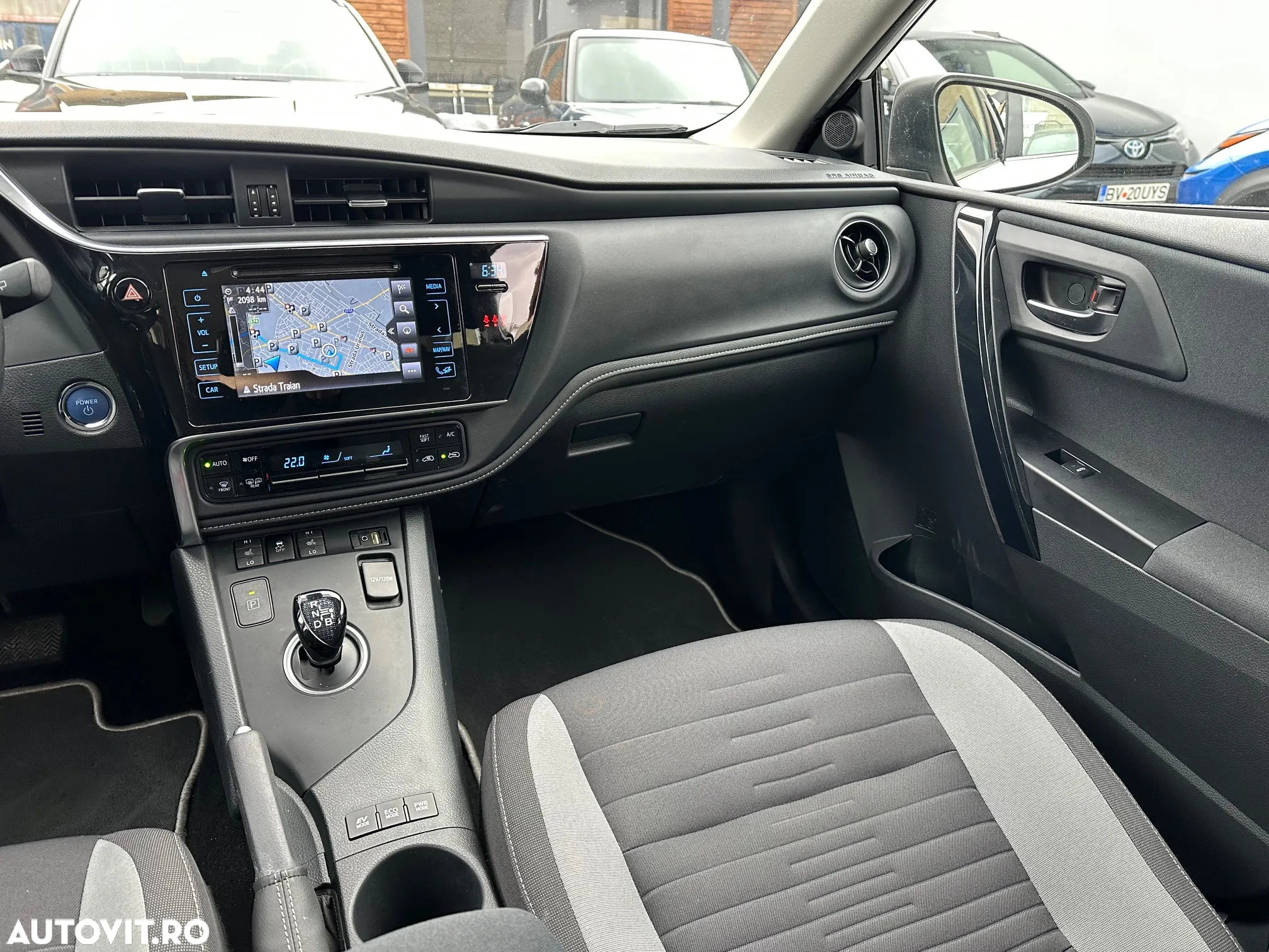 Toyota Auris - 23