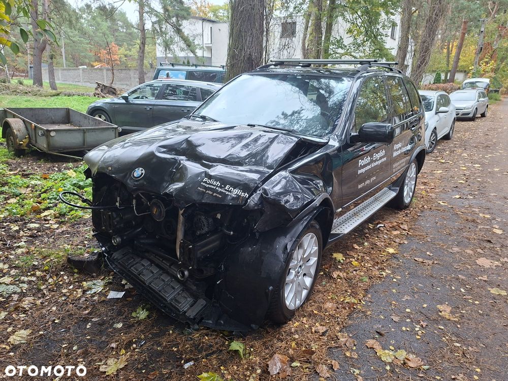 BMW X5 2005 photo 2