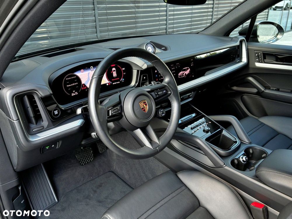 Porsche Cayenne - 22