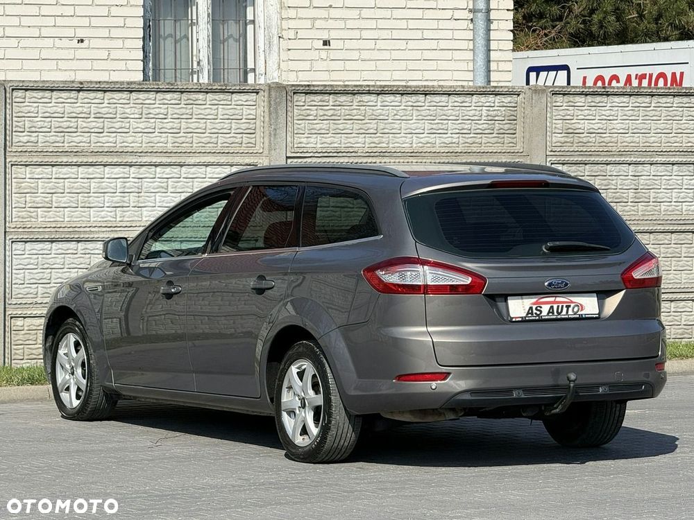 Ford Mondeo 2.0 TDCi Titanium - 38