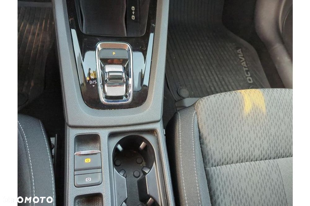 Skoda Octavia - 13