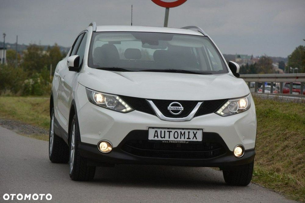 Nissan Qashqai 1.2 DIG-T Acenta Xtronic EU6 - 10