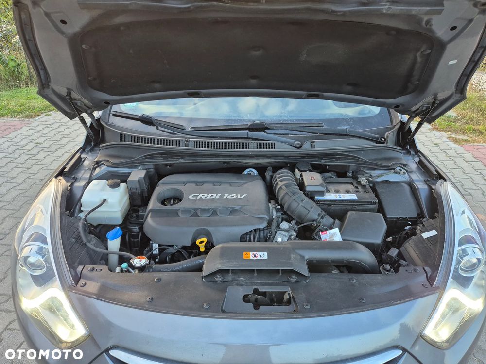 Hyundai i40 i40cw 1.7 CRDi Fifa World Cup Edition - 13