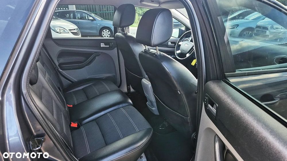 Ford Focus 1.6 16V Titanium - 33