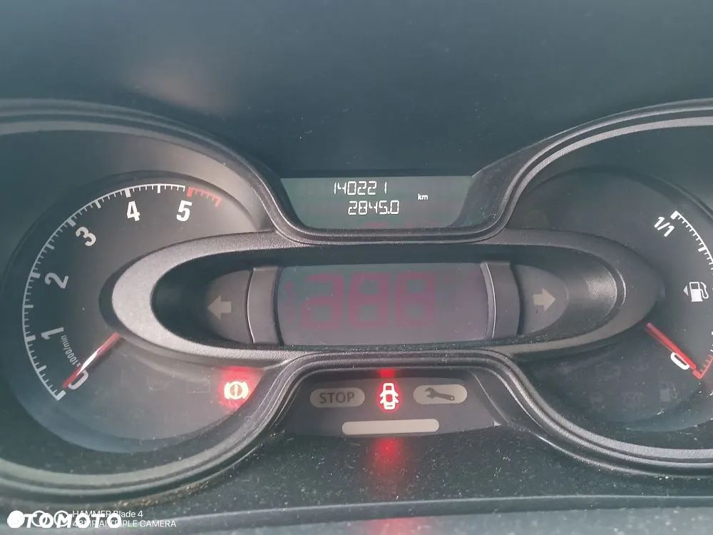 Opel Vivaro - 17