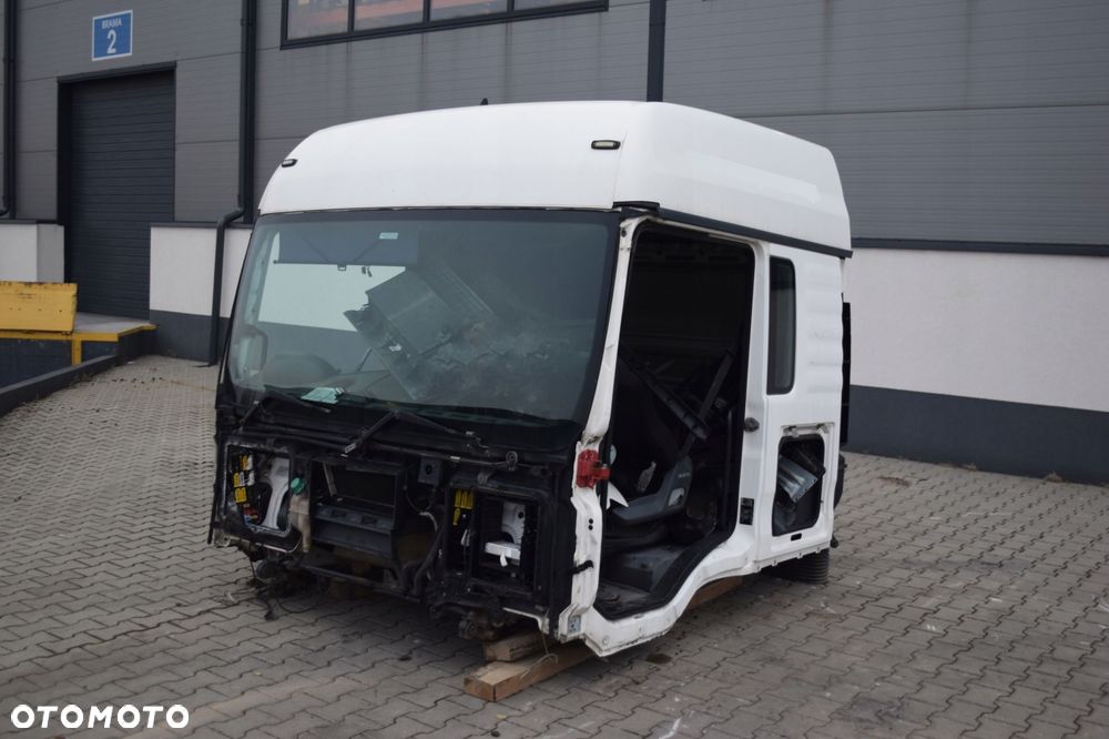 SZKIELET SYPIALNA KABINA BEZ DRZWI MAN TGA TGS E6 WĄSKA - 1