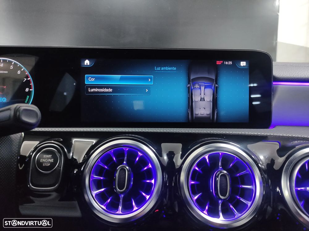 Mercedes-Benz CLA 250 e Shooting Brake AMG Line - 19