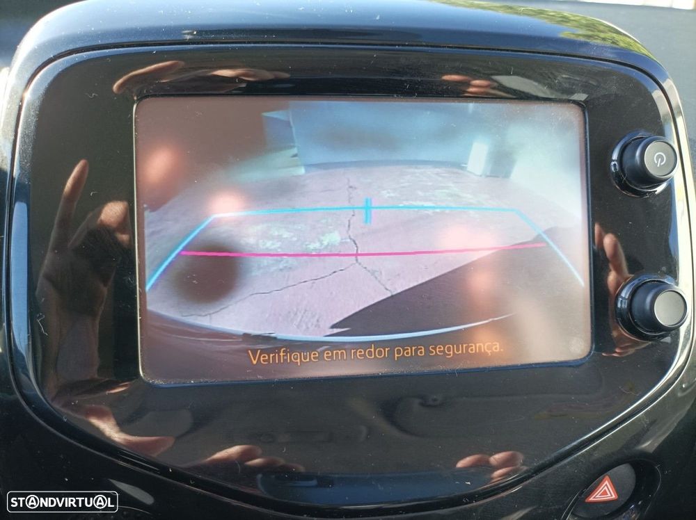 Peugeot 108 1.2 PureTech Style - 8