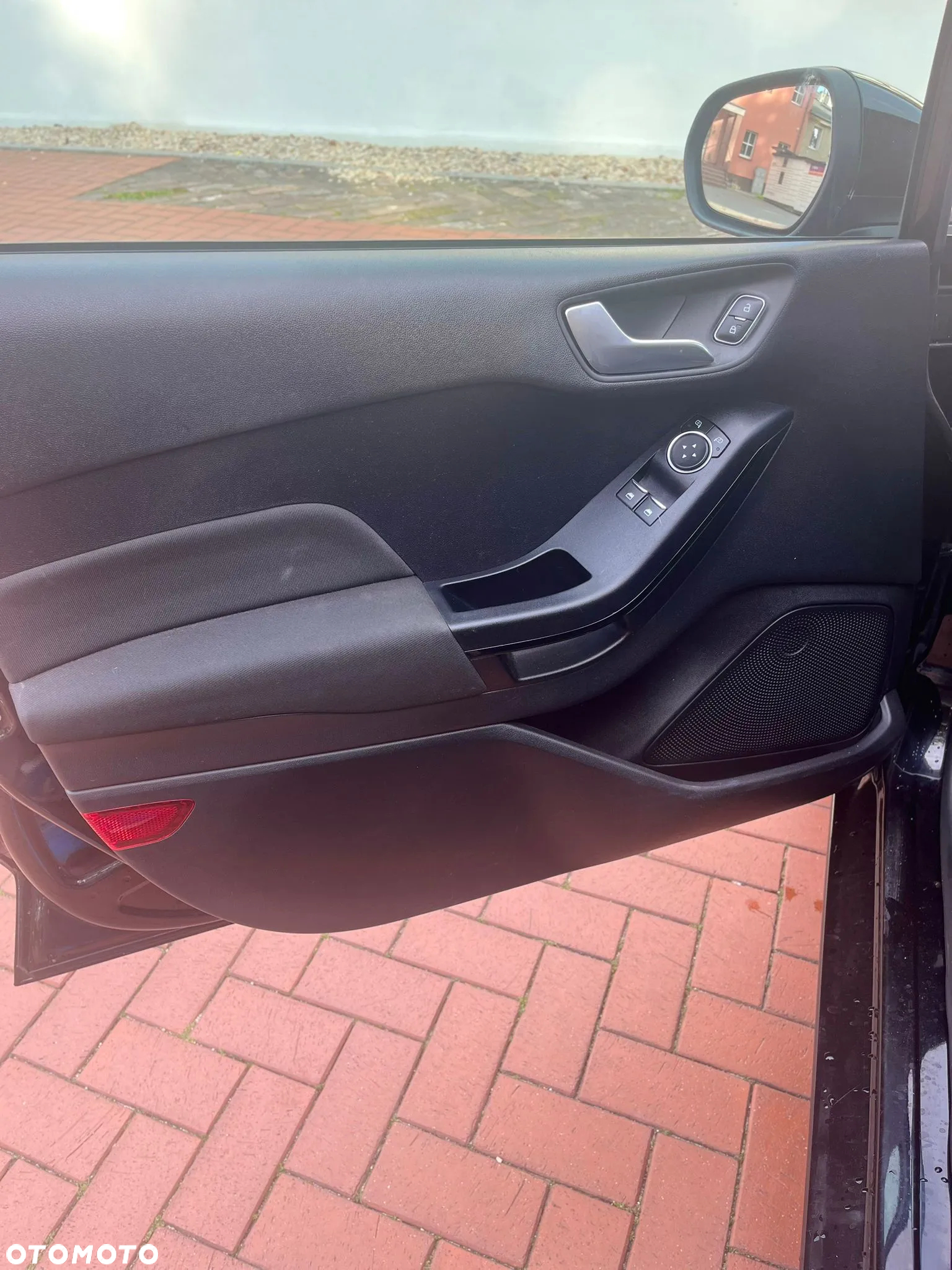 Ford Fiesta - 11