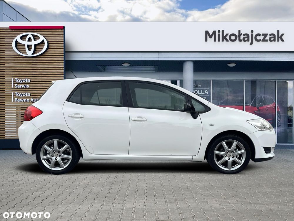 Toyota Auris 1.6 VVT-i Sol - 11