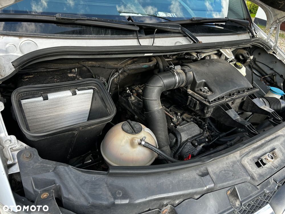 Mercedes-Benz Sprinter - 18