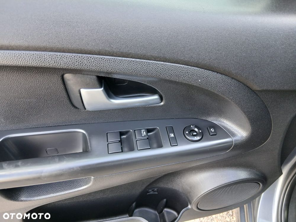 Kia Venga 1.4 CVVT Dream Team Edition - 18