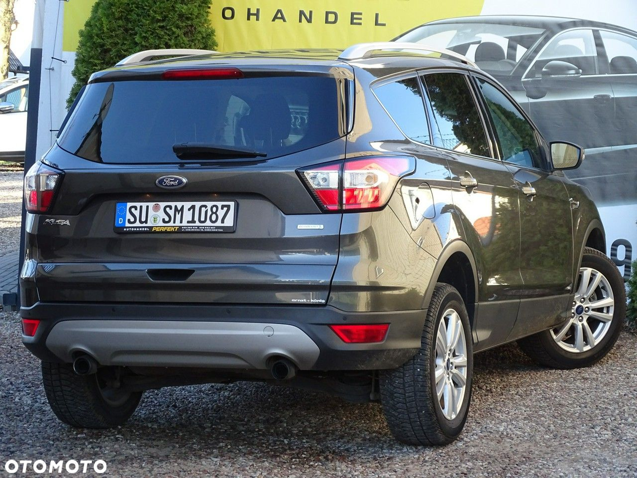 Ford Kuga - 8