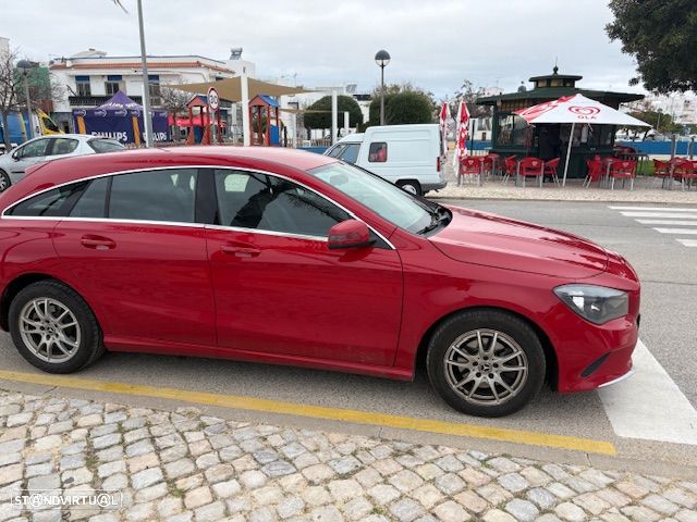 Mercedes-Benz CLA 180 d Shooting Brake - 1