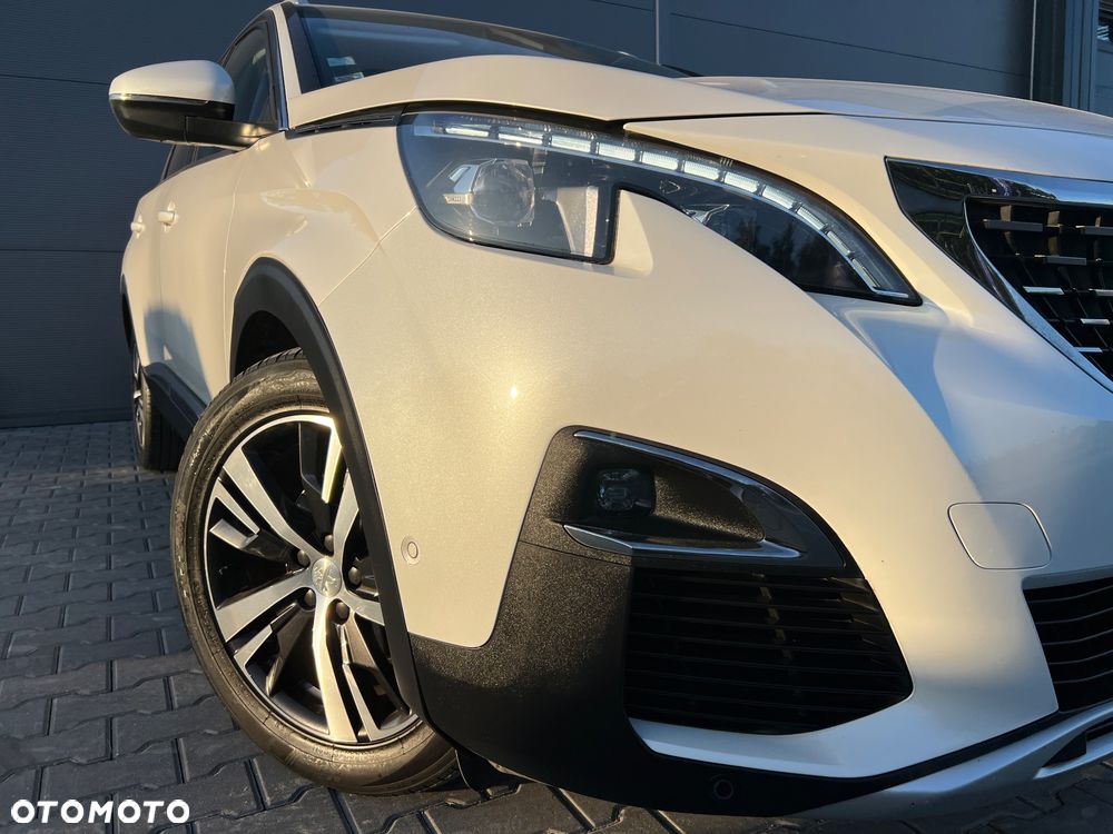 Peugeot 5008 2017 photo 4