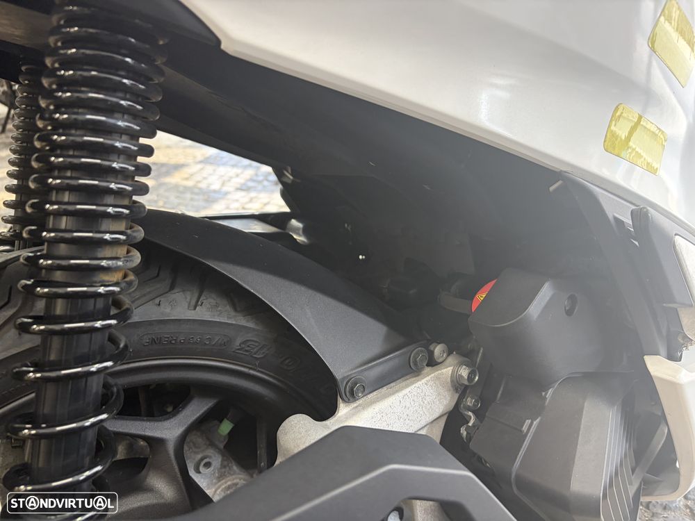 Honda PCX125 2023 (934375) - 5