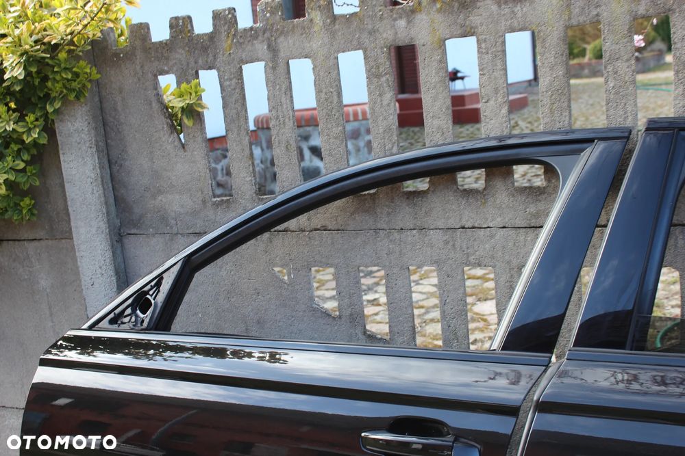 DRZWI LEWE PRZEDNIE TYLNE AUDI A6 C7 AVANT LY8X 2014 - 14