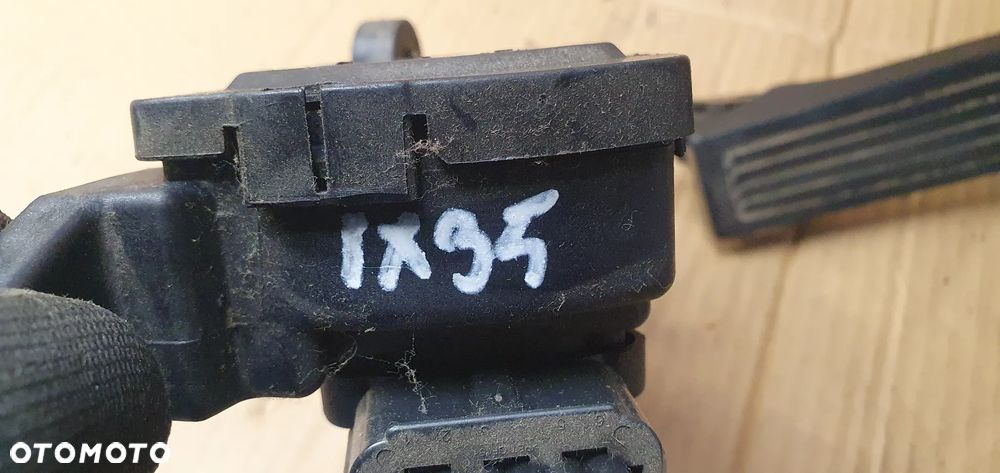 Pedał potencjometr gazu Hyundai ix35 32727-2S000 - 8