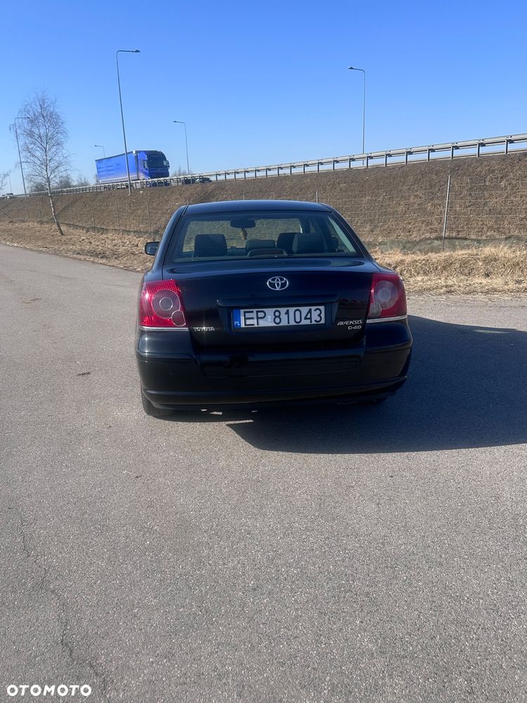 Toyota Avensis 2.2 D-4D X Premium - 3