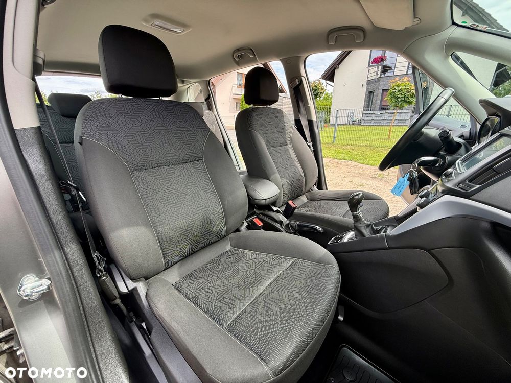 Opel Zafira 1.4 Turbo (ecoFLEX) Start/Stop Business Edition - 35