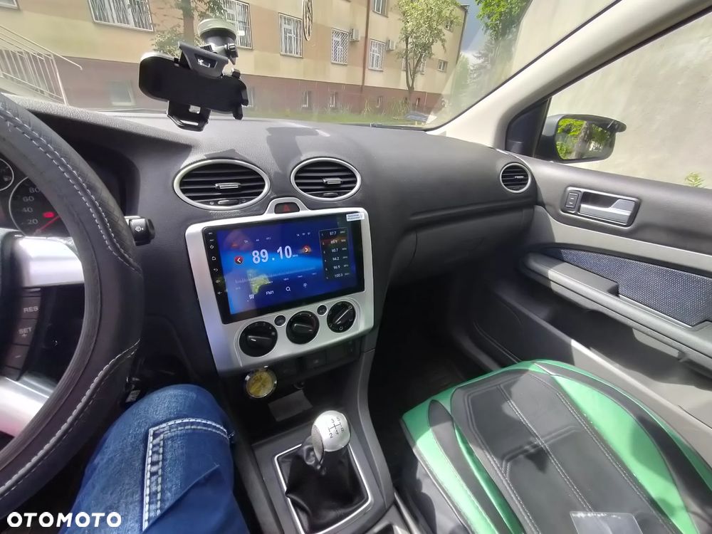 Ford Focus - 13