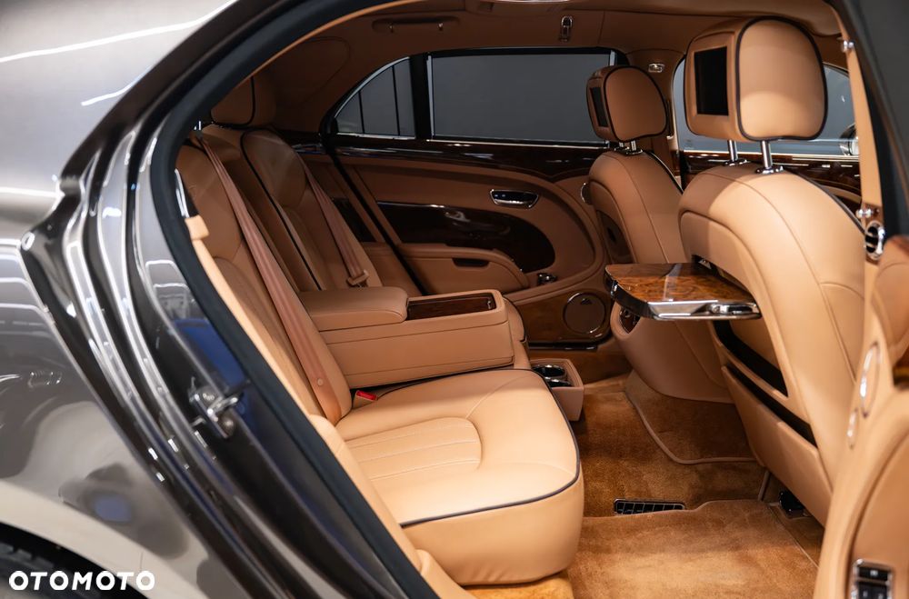 Bentley Mulsanne - 26