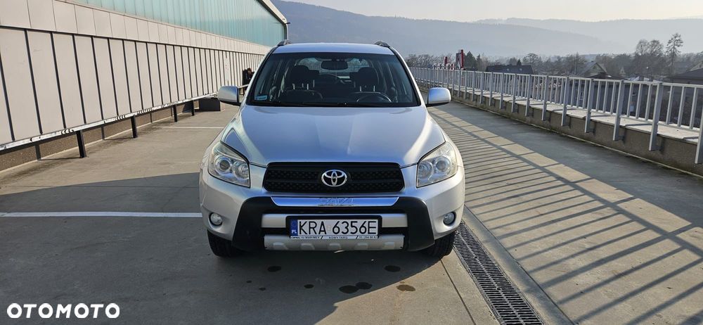 Toyota RAV4 2.2 D-4D 4x4 Executive - 12
