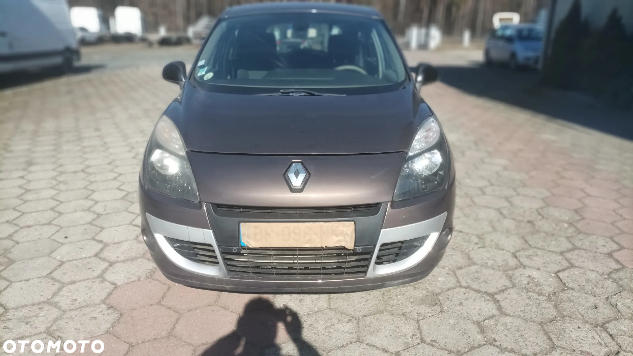 Renault Scenic 1.5 dCi Energy Limited EDC EU6 - 10