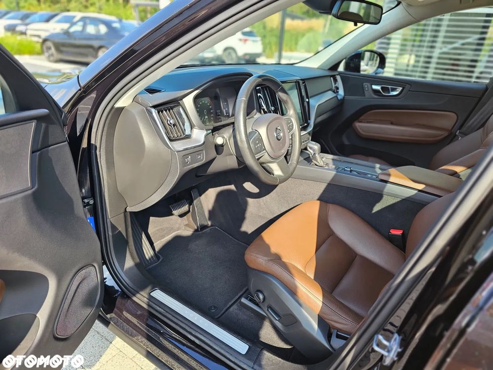 Volvo XC 60 D5 AWD Inscription - 14