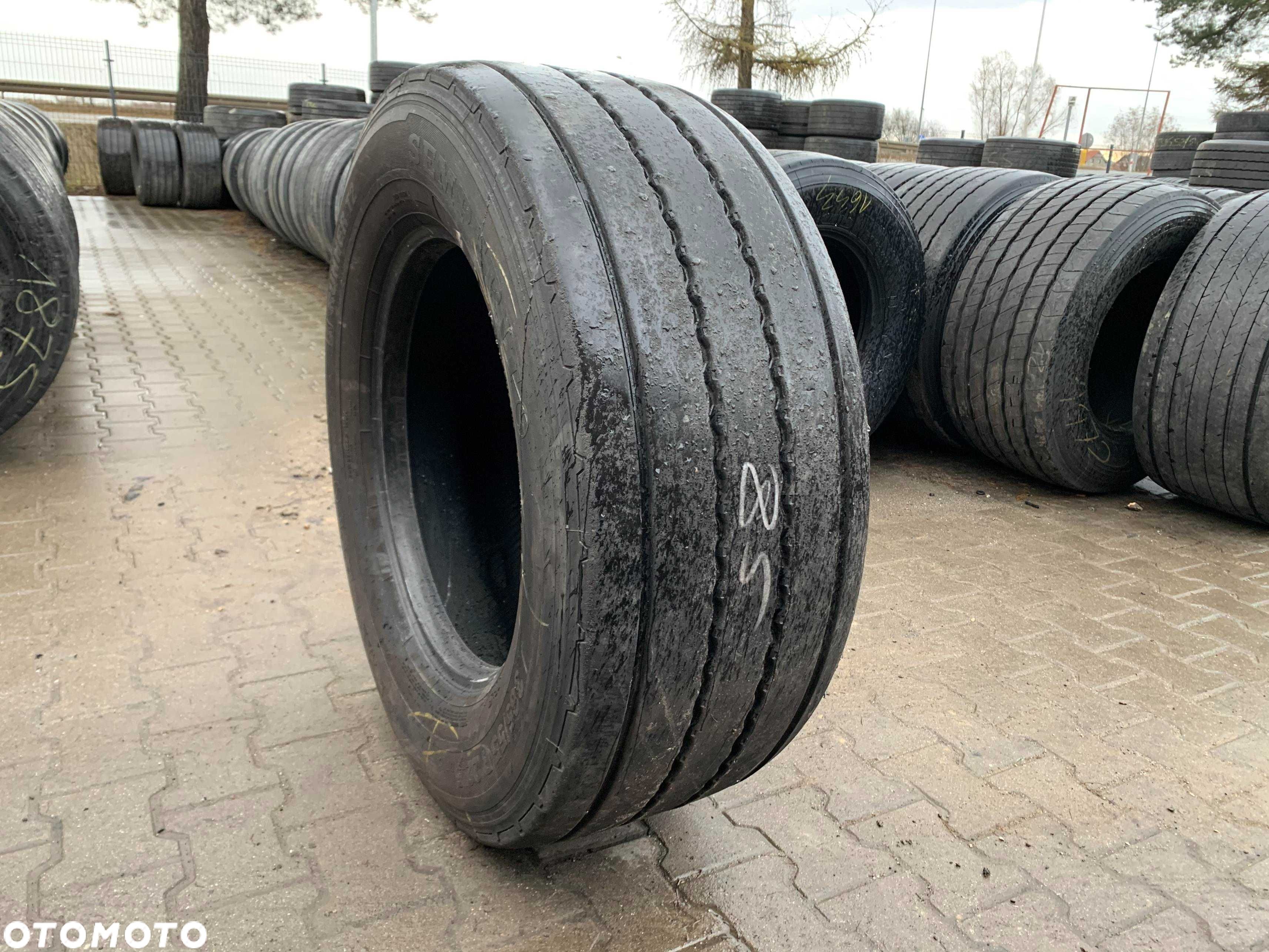 385/55R22.5 Opona SEMPERIT RUNNER T2 7-9mm Naczepa T 2 - 1