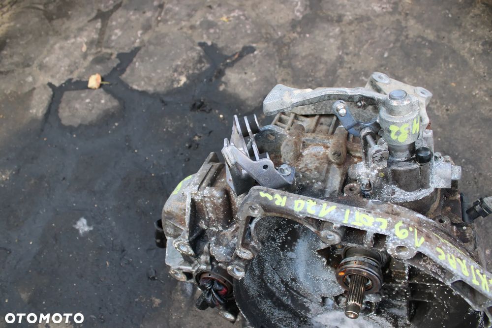 Skrzynia biegów Opel vectra C 1,9 cdti 120 k m32 - 2