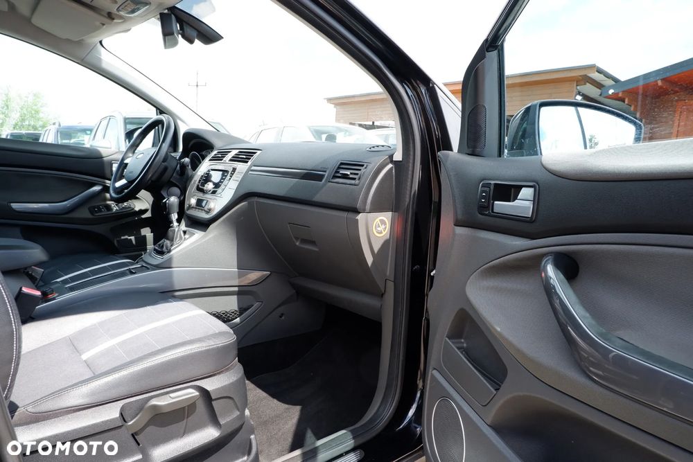 Ford Kuga 2.0 TDCi 4WD Titanium - 3