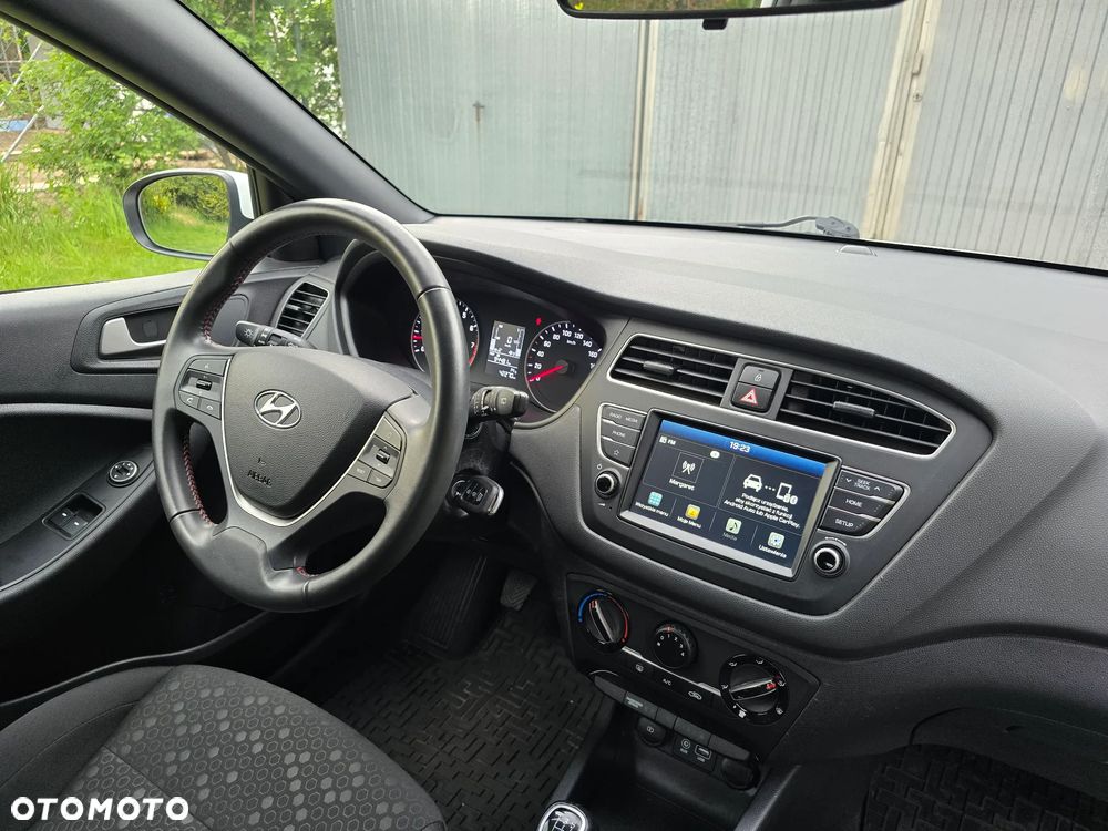 Hyundai i20 1.2 Comfort - 9