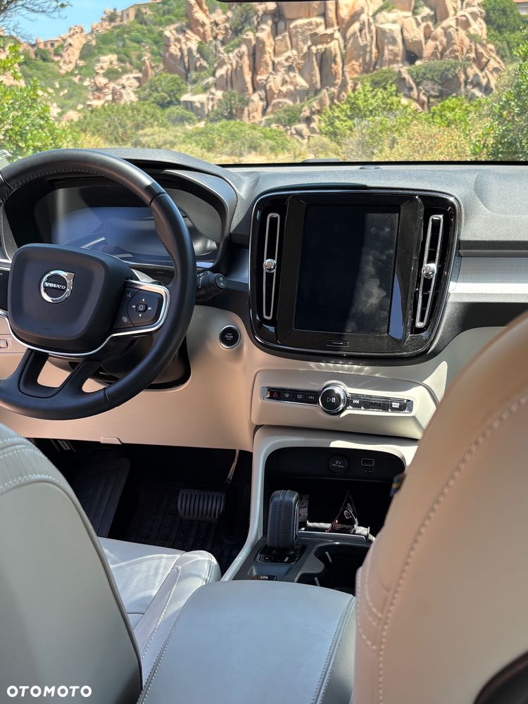 Volvo XC 40 - 5