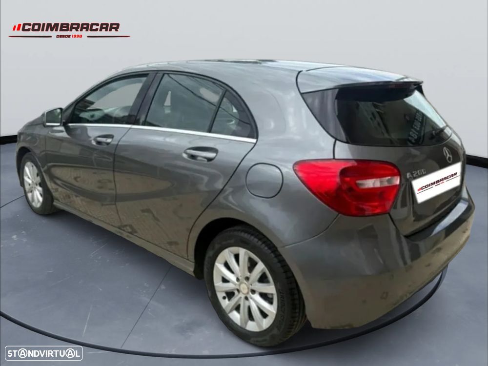 Mercedes-Benz A 200 CDI (BlueEFFICIENCY) - 4
