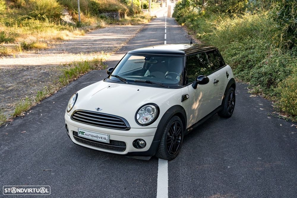 MINI 3 Portas Cooper D - 3