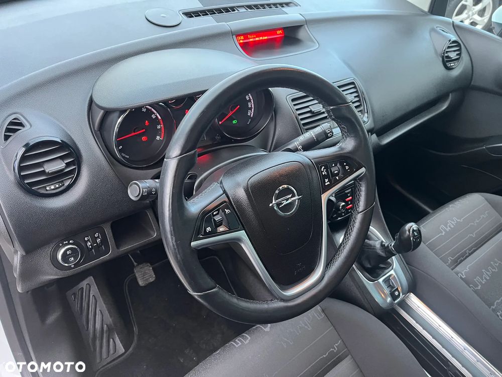 Opel Meriva - 16