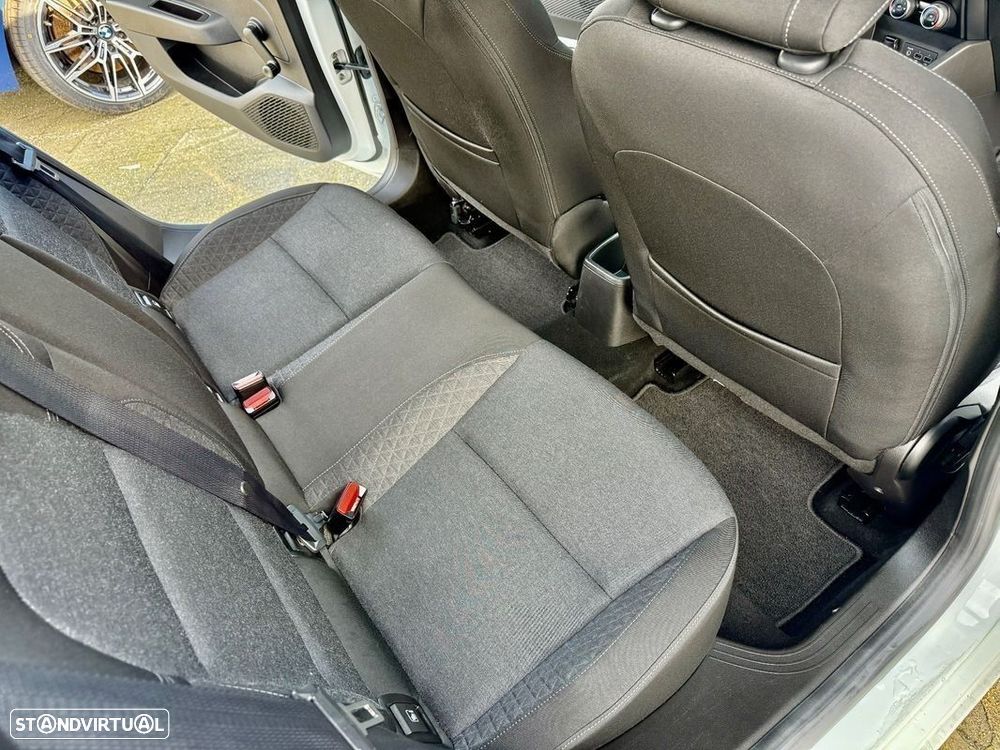 Renault Clio 1.5 Blue dCi Limited - 19