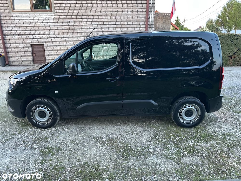 Opel COMBO - 8
