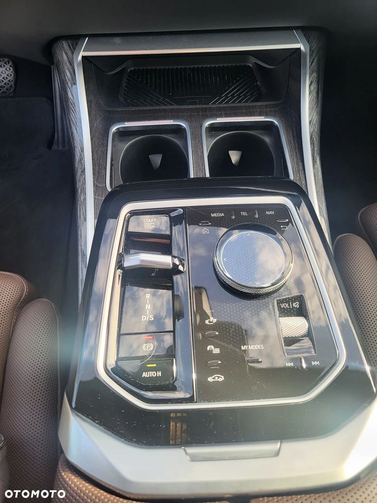 BMW Seria 7 - 13