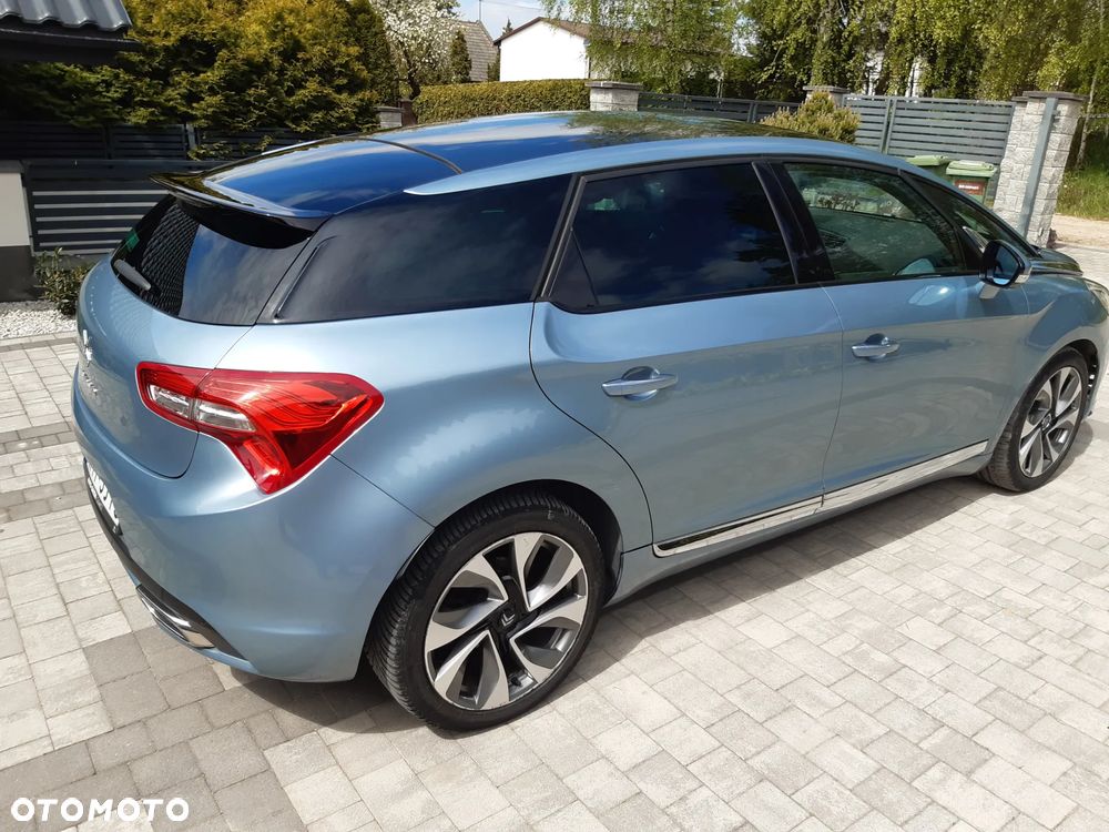 Citroën DS5 2.0 HDi SoChic - 12