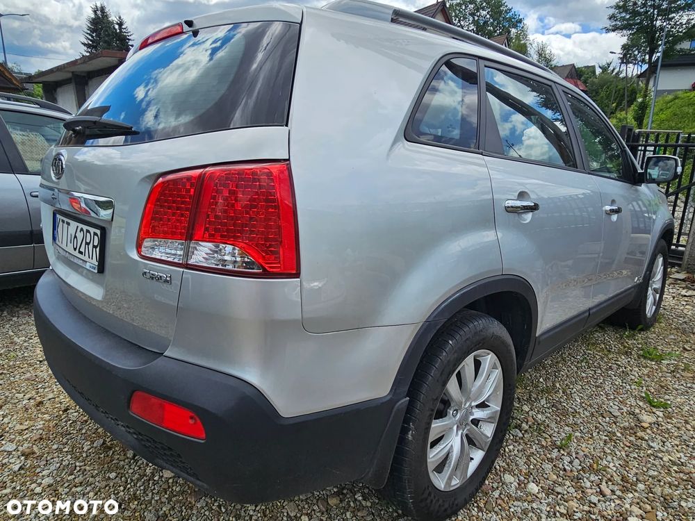 Kia Sorento - 4