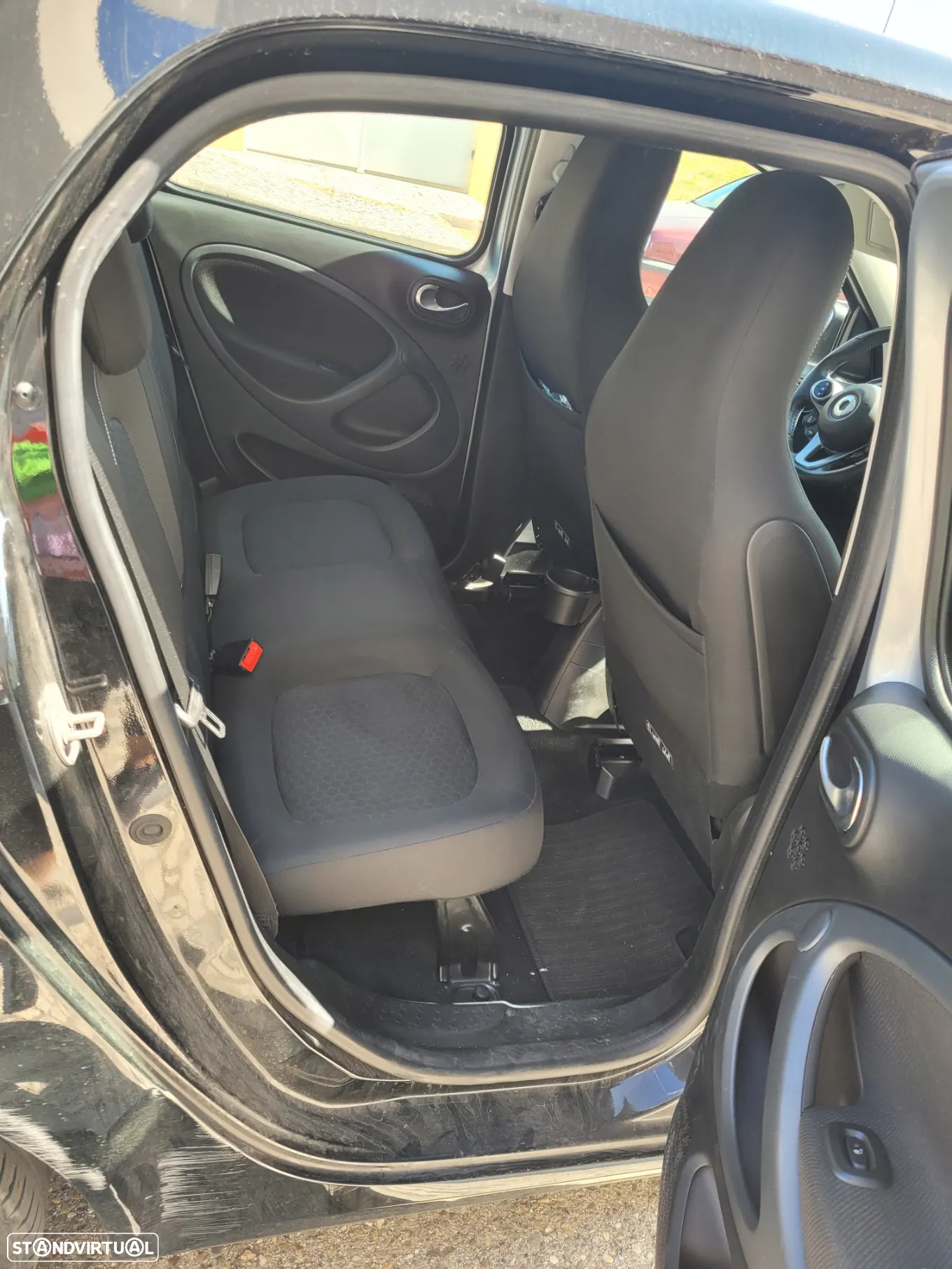 Smart ForFour EQ Business Solution - 3