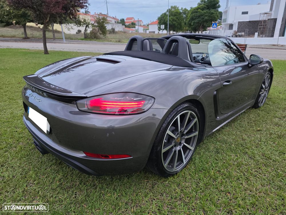 Porsche 718 Boxster 2.0 PDK - 11