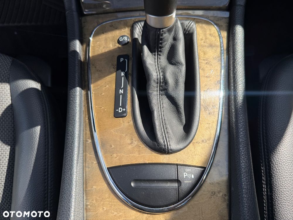 Mercedes-Benz Klasa E - 30