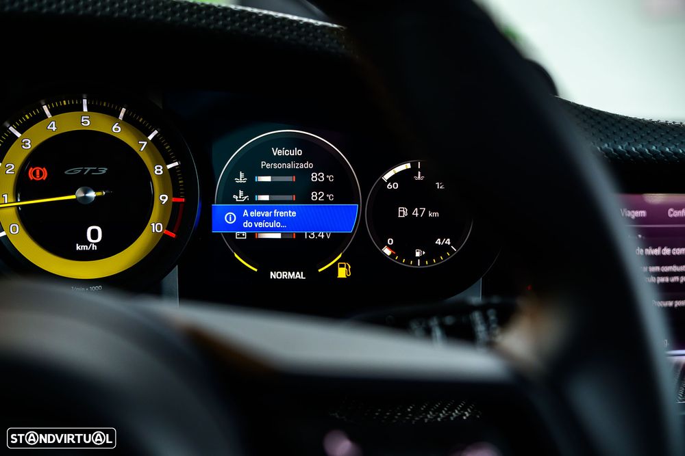Porsche 911 (992) GT3 Touring Package - 31
